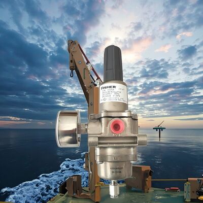 Regulator gazu Fisher z nadwoziem ze stali nierdzewnej i ciśnieniem wejściowym 250 psi do zastosowań na morzu